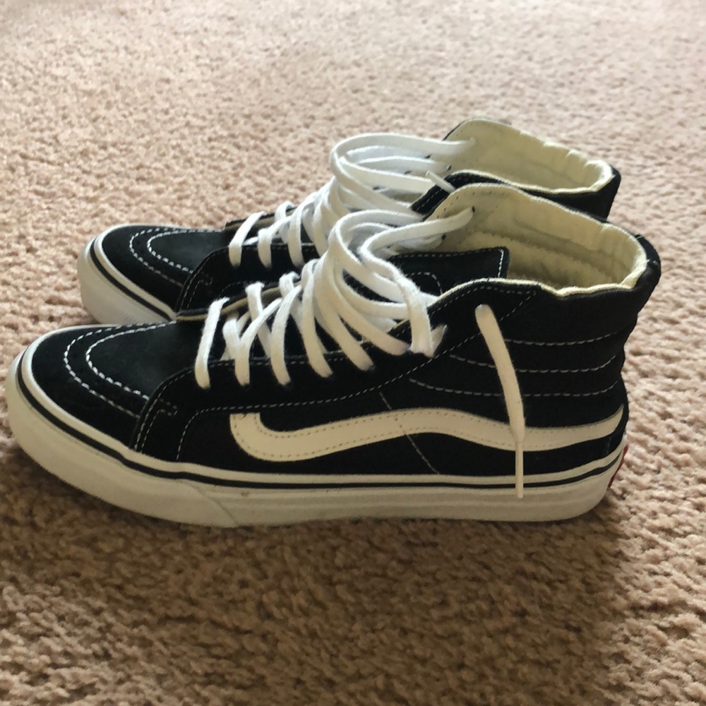 Vans - Picture 2 of 5
